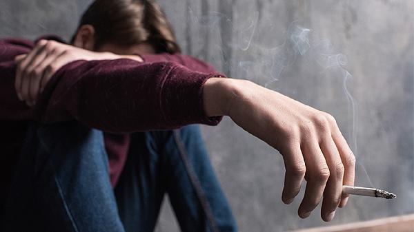 老人若戒掉吸烟，不出半年时间，身体或会有这几个改变
