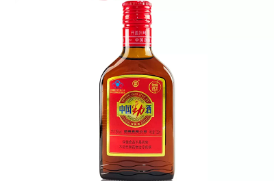 劲酒配什么对男性作用和功效 男人喝劲酒的三种搭配-易网<a href=/ target=_blank class=infotextkey>健康养生</a>网 劲酒配什么对男性作用和功效 男人喝劲酒的三种搭配