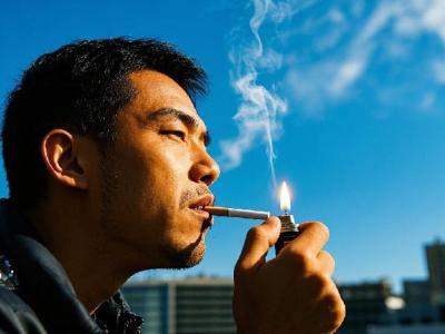 男性一旦彻底戒烟，过不了5个月，身体或收获4个改变！