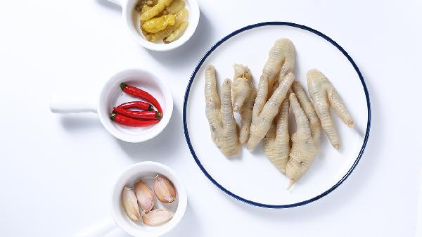 吃鸡肉的好处和坏处-易网健康养生网 吃鸡肉的好处和坏处