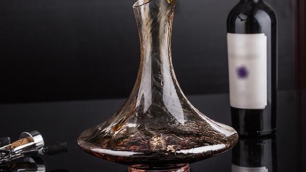 什么时间喝红酒好呢-易网健康养生网 什么时间喝红酒好呢