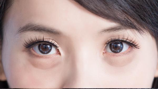 眼袋的位置在哪-易网健康<a href=/jkys/ target=_blank class=infotextkey>养生</a>网 眼袋的位置在哪