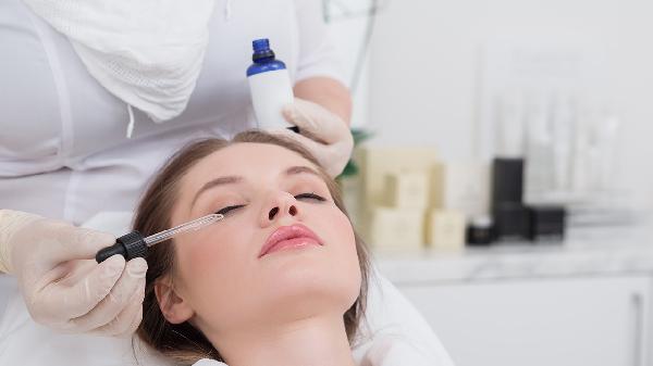 打完除皱针有危害吗-易网<a href=/ target=_blank class=infotextkey>健康养生</a>网 打完除皱针有危害吗