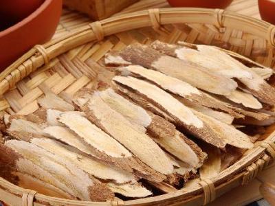 红花的功效与作用包括哪些