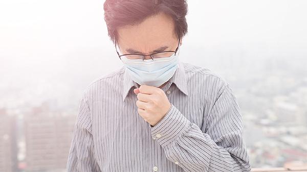 咳嗽能不能吃海鲜